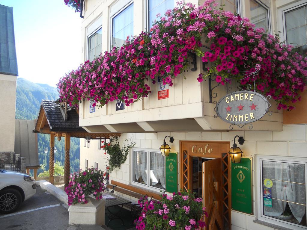 Albergo Alpino Arabba Buitenkant foto