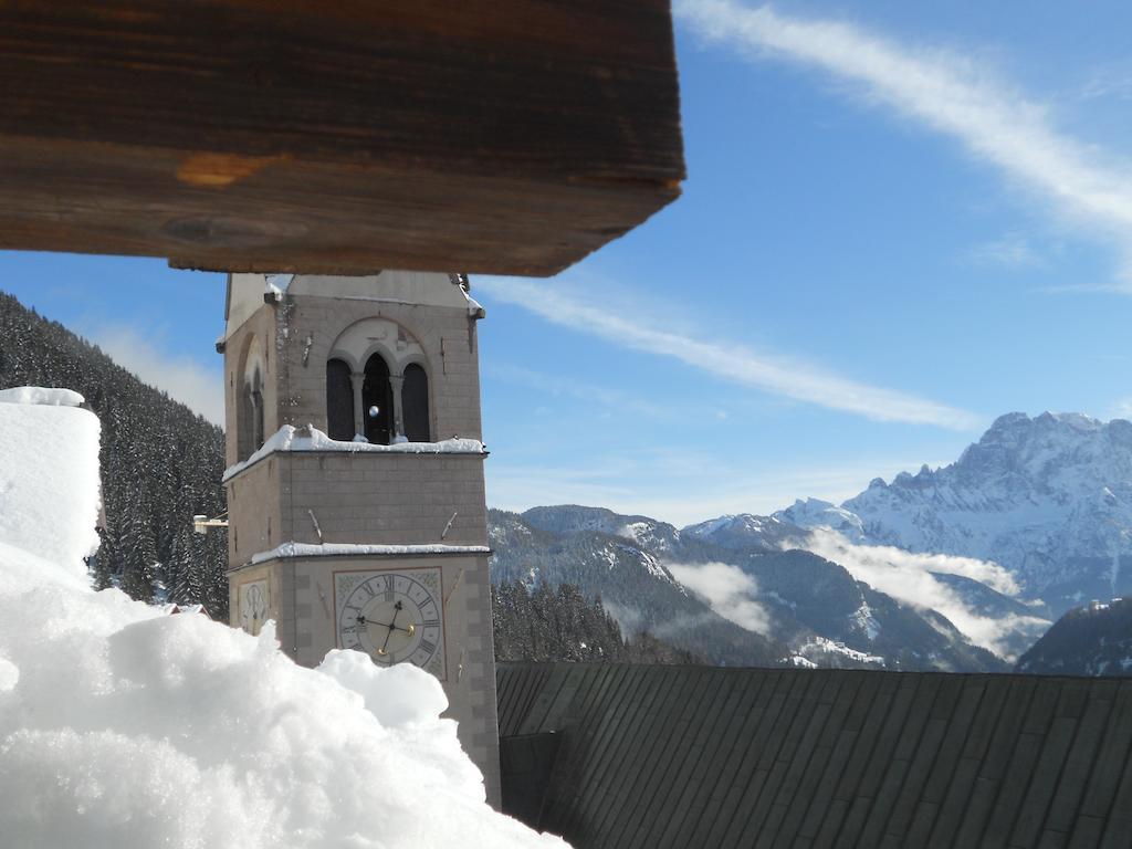 Albergo Alpino Arabba Buitenkant foto